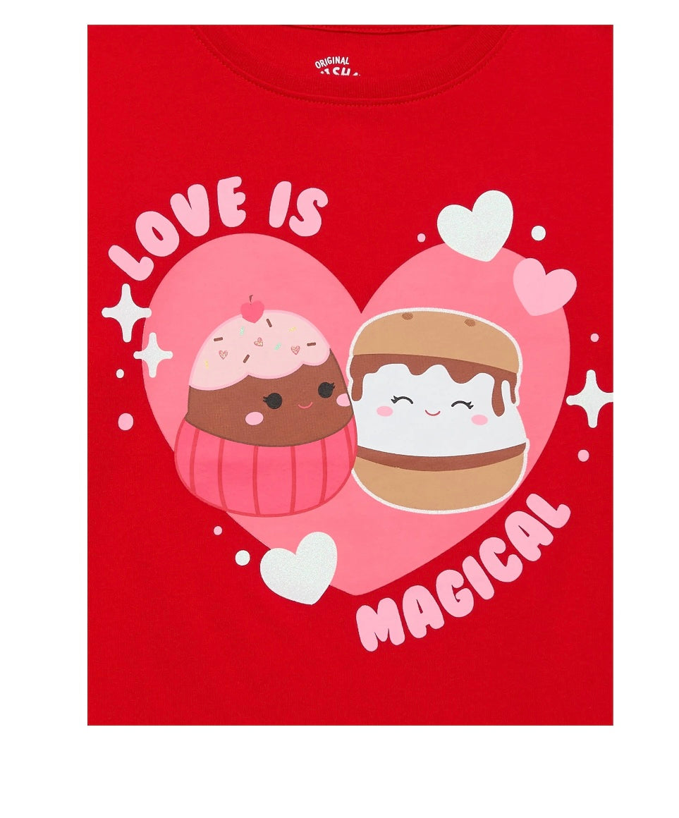 Playera squishmallow San Valentín